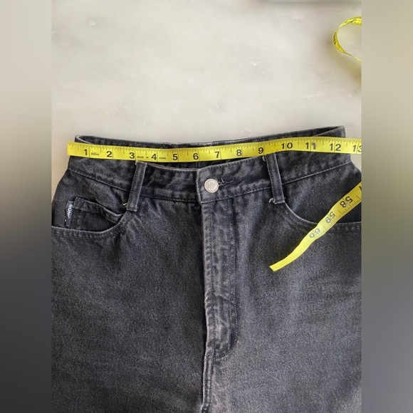 Vintage BONGO by Gene Montesano Black High Waisted Tapered Jeans Size 7 - Picture 7 of 11
